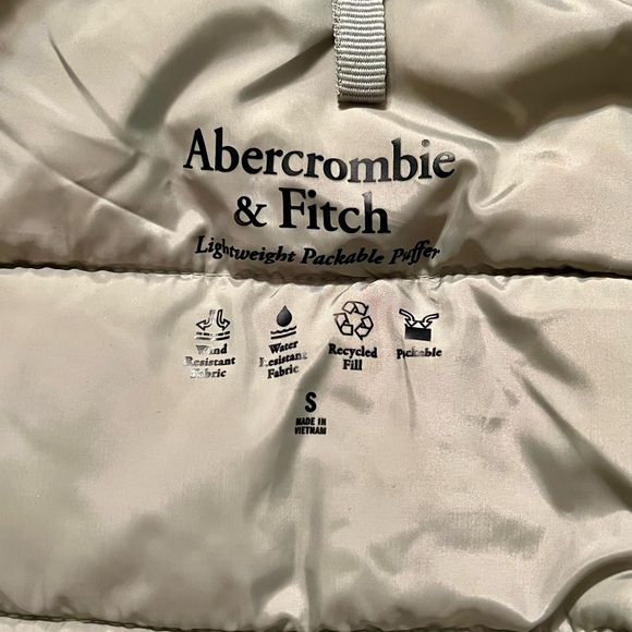 Abercrombie Packable Puffer Jacket - Picture 4 of 5